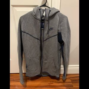 Nike tech fleece